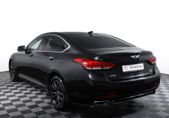 Подержанный автомобиль Genesis G80 2018 года (7 фото)