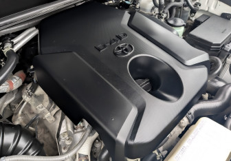 Подержанный автомобиль Toyota Land Cruiser Prado 2020 года (8 фото)