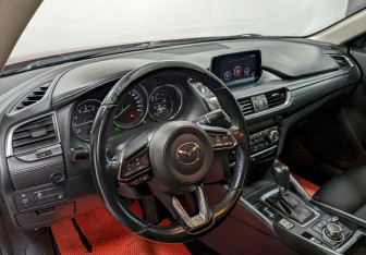 Подержанный автомобиль Mazda 6 Sedan 2017 года (13 фото)