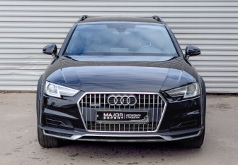 Подержанный автомобиль Audi A4 allroad 2019 года (2 фото)