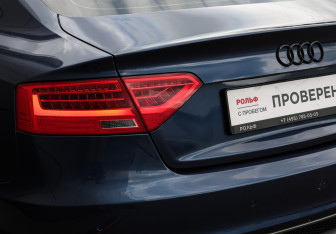 Подержанный автомобиль Audi A5 Liftback 2013 года (22 фото)