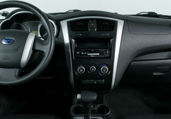 Подержанный автомобиль Datsun mi-DO 2015 года (8 фото)