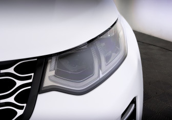 Подержанный автомобиль Land Rover Discovery Sport 2025 года (17 фото)