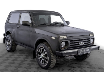 Подержанный автомобиль LADA (ВАЗ) 2121 (4x4) 2017 года (3 фото)