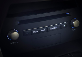 Подержанный автомобиль Lexus NX 2017 года (18 фото)