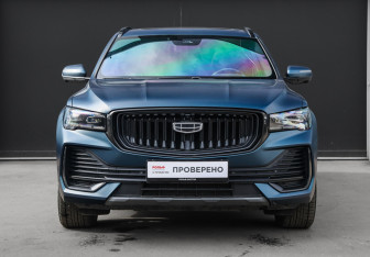 Подержанный автомобиль Geely Monjaro 2023 года (2 фото)