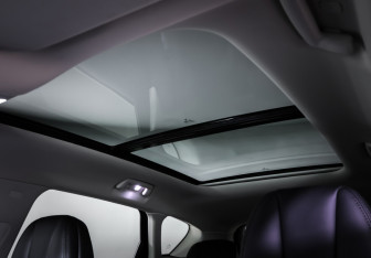 Подержанный автомобиль Voyah Free 2024 года (18 фото)