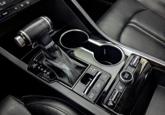 Подержанный автомобиль Kia K5 2021 года (29 фото)