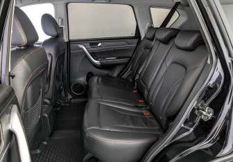 Подержанный автомобиль Haval H6 2019 года (17 фото)