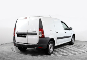 Подержанный автомобиль LADA (ВАЗ) Largus Wagon 2014 года (5 фото)