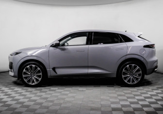 Подержанный автомобиль Changan UNI-K 2023 года (8 фото)