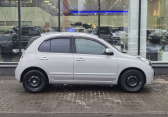 Подержанный автомобиль Nissan Micra Hatchback 2010 года (4 фото)