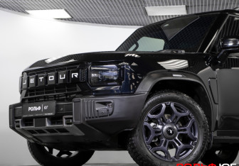 Подержанный автомобиль Jetour T2 2024 года (25 фото)