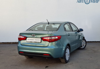 Подержанный автомобиль Kia Rio Sedan 2012 года (5 фото)