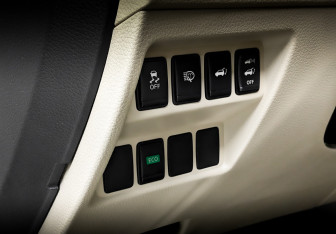 Подержанный автомобиль Nissan X-Trail 2018 года (27 фото)