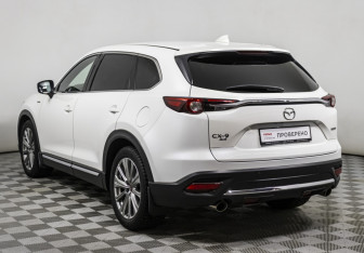 Подержанный автомобиль Mazda CX-9 2021 года (7 фото)
