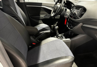 Подержанный автомобиль LADA (ВАЗ) Vesta Sedan 2018 года (9 фото)