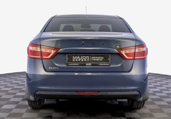 Подержанный автомобиль LADA (ВАЗ) Vesta Sedan 2019 года (6 фото)