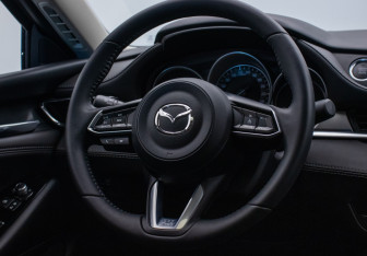 Подержанный автомобиль Mazda 6 Sedan 2023 года (15 фото)