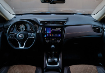 Подержанный автомобиль Nissan X-Trail 2020 года (17 фото)