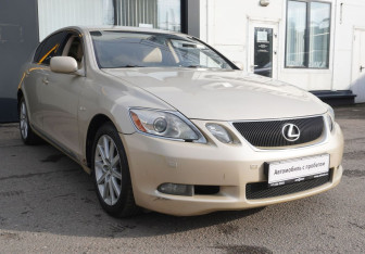Подержанный автомобиль Lexus GS 2006 года (3 фото)