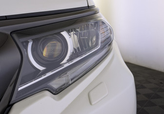Подержанный автомобиль Toyota Land Cruiser Prado 2021 года (17 фото)