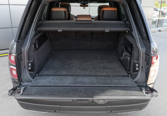 Подержанный автомобиль Land Rover Range Rover 2019 года (8 фото)