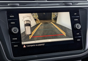 Подержанный автомобиль Volkswagen Tiguan 2018 года (26 фото)