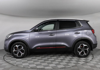 Подержанный автомобиль Chery Tiggo 4 Pro 2023 года (8 фото)