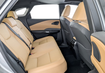 Новый Lexus RX 2025 (11 фото)