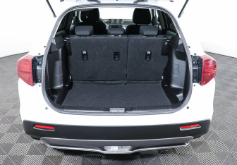 Подержанный автомобиль Suzuki Vitara 2019 года (18 фото)