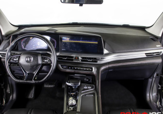 Подержанный автомобиль Changan CS75PLUS 2023 года (12 фото)