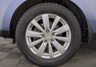 Подержанный автомобиль Hyundai ix35 2013 года (12 фото)