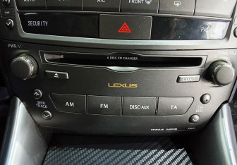 Подержанный автомобиль Lexus IS Sedan 2008 года (15 фото)