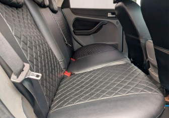 Подержанный автомобиль Ford Focus Sedan 2008 года (11 фото)
