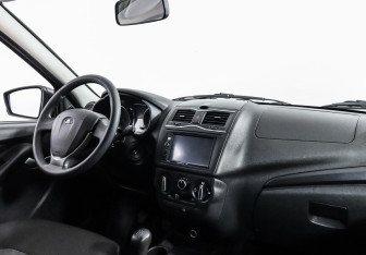 Подержанный автомобиль LADA (ВАЗ) Granta Sedan 2018 года (5 фото)