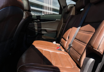 Подержанный автомобиль Kia Sorento 2019 года (10 фото)