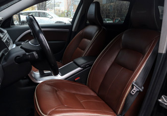 Подержанный автомобиль Volvo XC70 2015 года (18 фото)