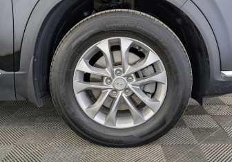 Подержанный автомобиль Hyundai Santa Fe 2022 года (12 фото)