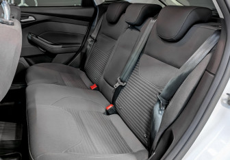 Подержанный автомобиль Ford Focus Hatchback 2018 года (12 фото)