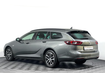 Подержанный автомобиль Opel Insignia Wagon 2019 года (7 фото)