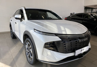 Новый Haval F7 2025 (3 фото)