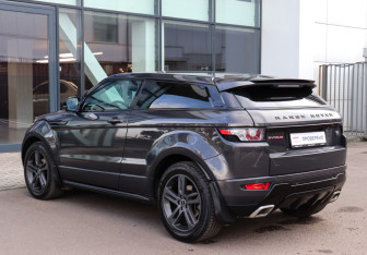 Подержанный автомобиль Land Rover Range Rover Evoque 2012 года (6 фото)