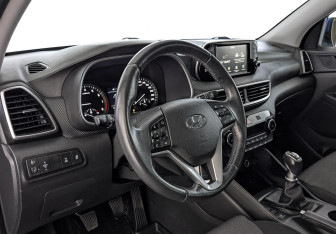 Подержанный автомобиль Hyundai Tucson 2018 года (15 фото)