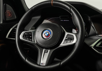 Подержанный автомобиль BMW X5 2019 года (15 фото)