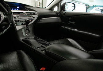 Подержанный автомобиль Lexus RX 2013 года (24 фото)