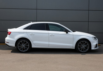 Подержанный автомобиль Audi A3 Sedan 2018 года (4 фото)