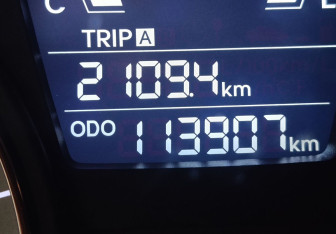 Подержанный автомобиль Hyundai Solaris Hatchback 2012 года (19 фото)