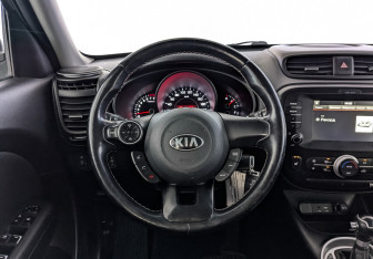 Подержанный автомобиль Kia Soul 2018 года (22 фото)