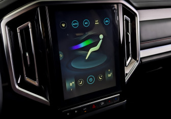 Подержанный автомобиль JAC T9 2024 года (26 фото)